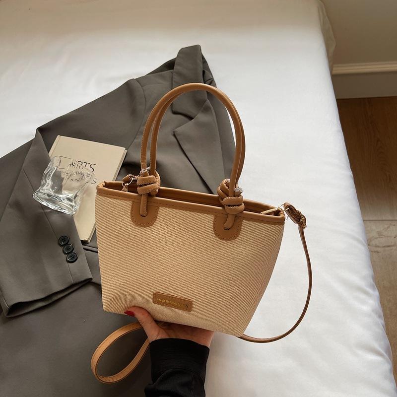 

Овощная корзина контрастной расцветки женская летняя новая легкая портативная на плечо через плечо маленькая квадратная сумка хаки