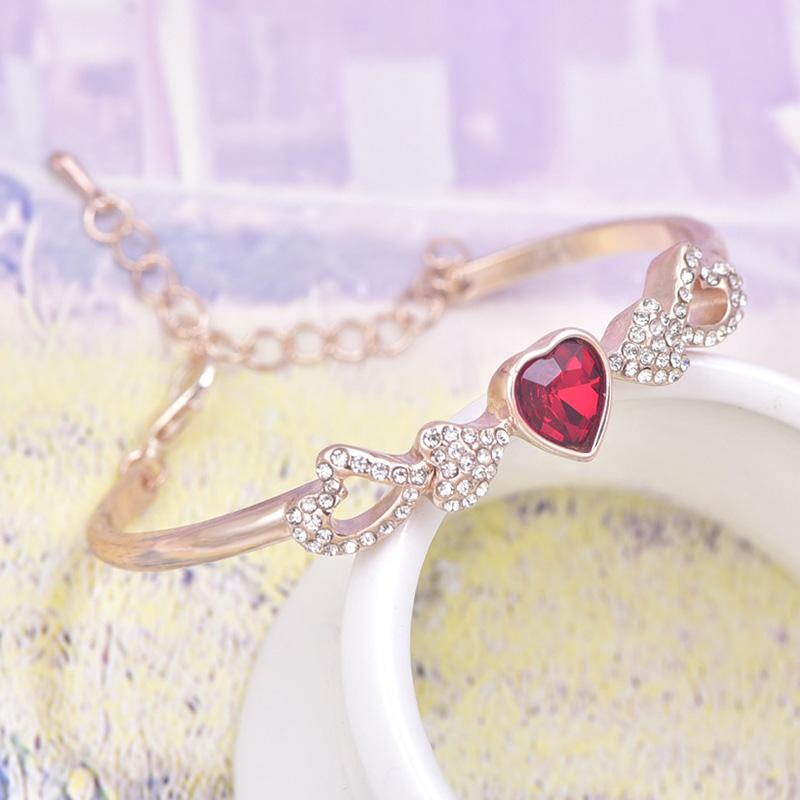 Damer Elegant Krystall Kjærlighet Hjerte Armbånd