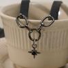 Collier Pendentif Étoile Noir Tendance Y2K pour Femmes Chokers en Cuir Charms Zircon Strass Vintage Punk Cool Bijoux Cadeaux