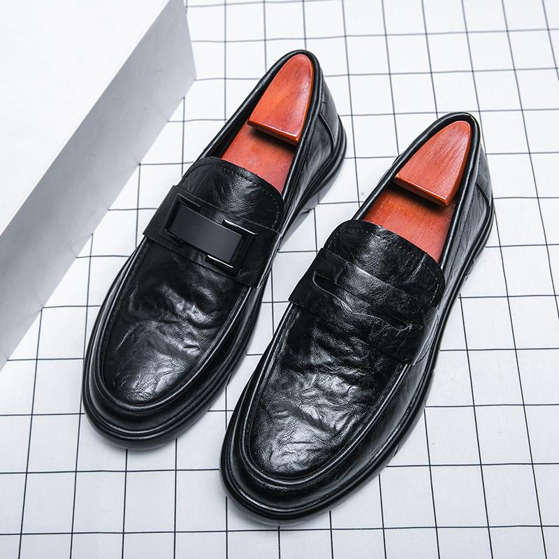 Classic Mens Slip-on Loafers Fashion Concise Business Leather Shoes Gentleman Shoes Soft Light Moccasin Shoes Driving Flat Shoes