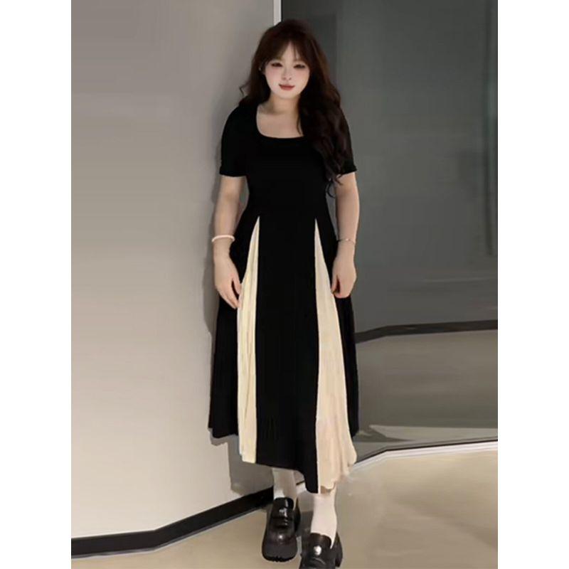 Plus Size Fancy Pleated Square Collar Long Skirt Summer Plus Size Ladies Slim Looking French Style Design Elegant Big Hem Dress