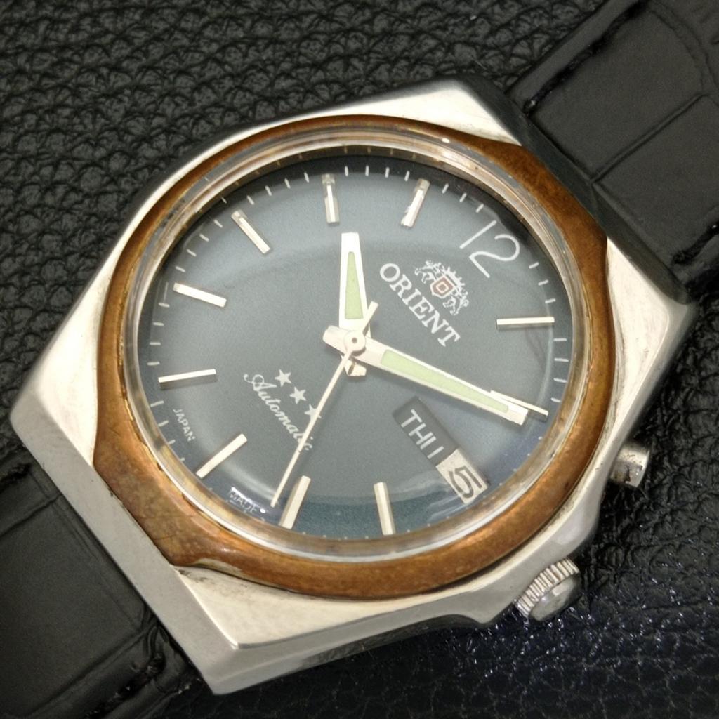 USED MENS ORIENT AUTOMATIC JAPAN 46941 DAY&DATE BLUE COLOR DIAL WATCH A431481-2 R107-a431481