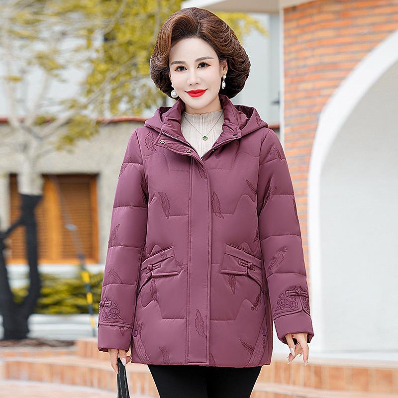 

Белый пуховик для женщин среднего и пожилого возраста, стеганое пальто с капюшоном свободного кроя большого размера для бабушки в ее 60 лет. L