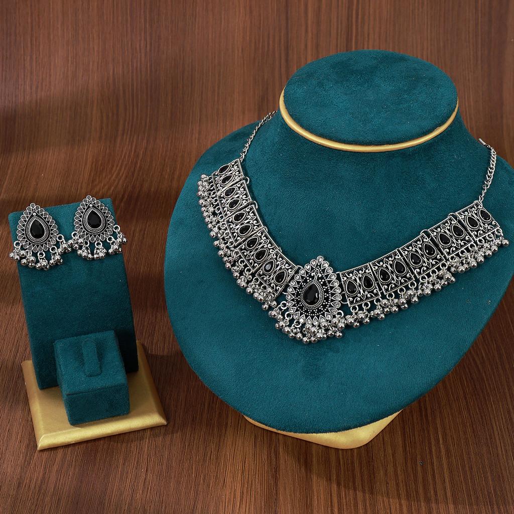 Water Drop Pendant Necklace And Earrings Set With Rhinestones For Women
