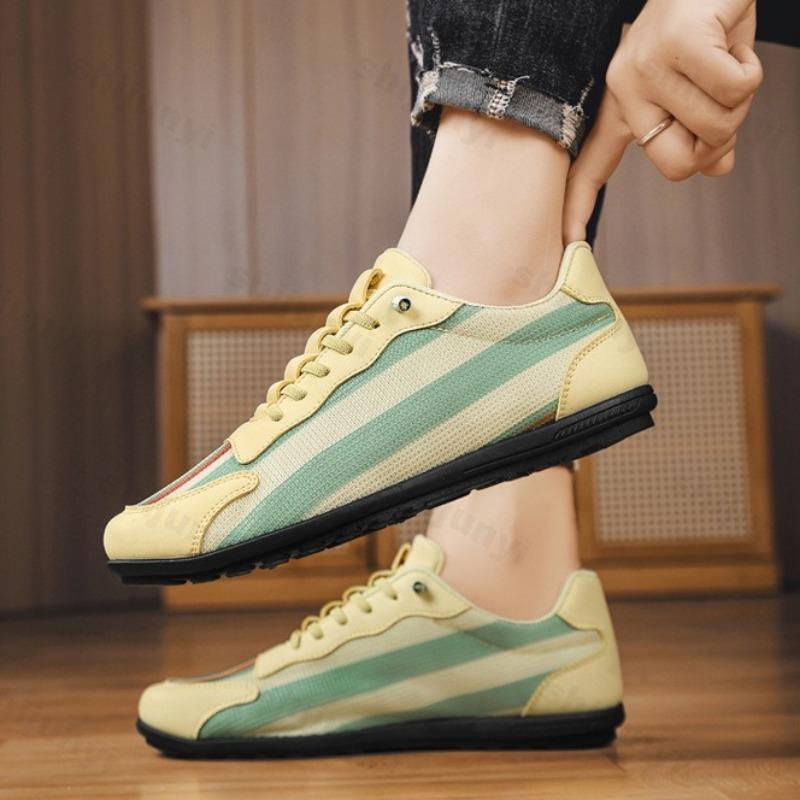 Mode 2025 Herbst Mesh Atmungsaktiv Nischendesign Low Top Freizeitschuhe für Herren Modetrend Vielseitig Bequem Rutschfest Flache Sneaker