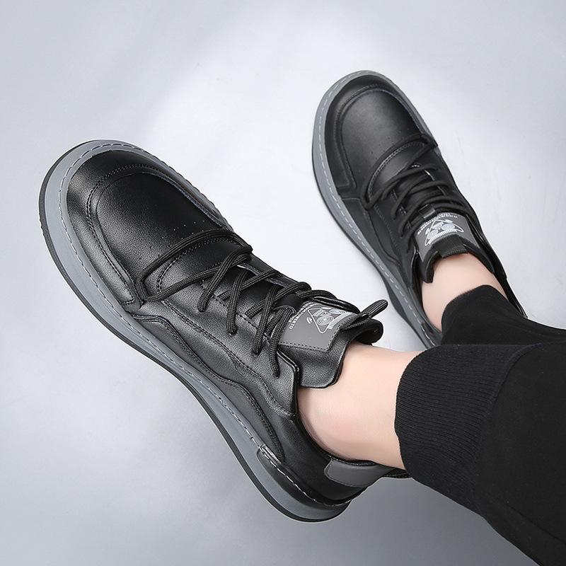 Large size men's shoes 2025 spring new crooked head clown shoes trendy leather breathable versatile sports and leisure shoes men