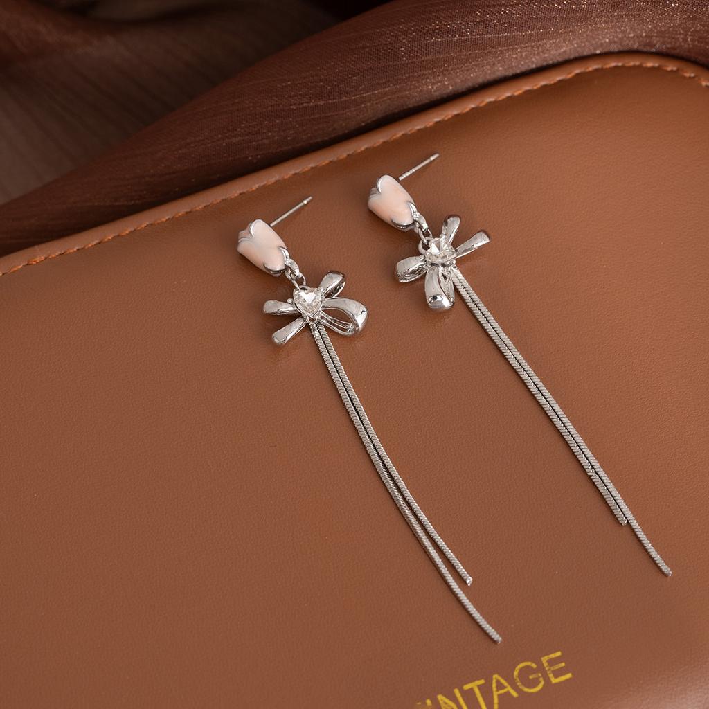 Tulip Flower Bow Long Tassel Diamond Stud Earrings Gentle Temperament Generous Earrings Sweet Earrings
