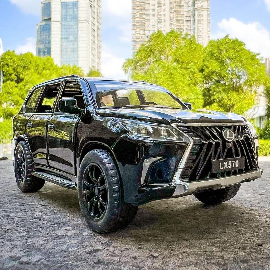 1/32 Scale Lexus LX570 Off-Road In Luxury SUV Model Car, Zinc Alloy Pull Back Toy Car with Sound and Light for Kids Boy Girl Gift