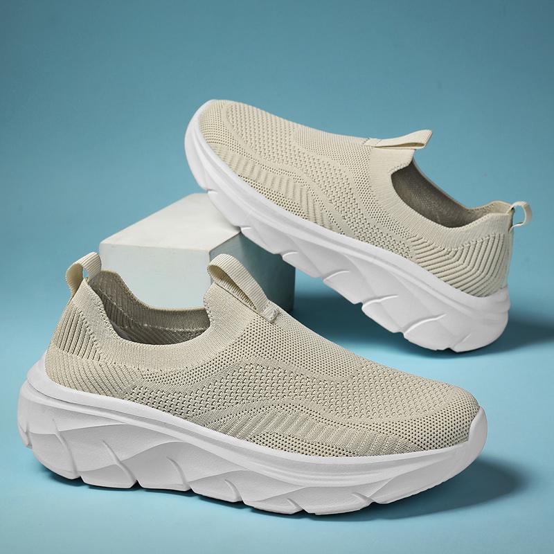 Men Lightweight Mesh Comfortable Flat Casual Walking Shoes Slip-on Unisex Sneakers for Men and Women Running Shoes