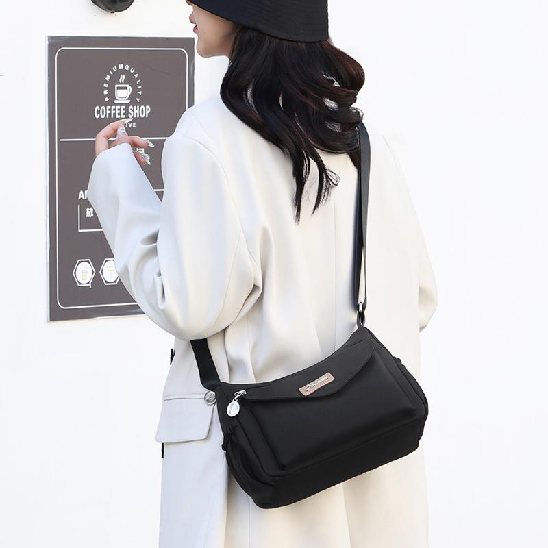 Nylon Women's Bag Shoulder Crossbody Bag Multi-Compartment Mother Bag