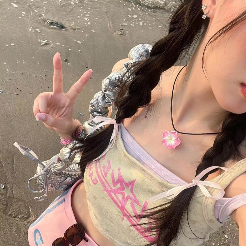 Flower Pendant Charm Necklace for Women Girls Trend Clavicle Chain Choker Chains Holiday Party Jewelry Accessory Gift