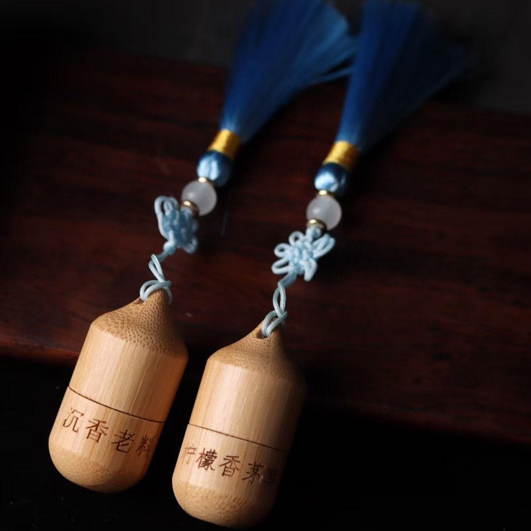 Bamboo Sandalwood & Kynam Agarwood Roll-On Essential Oil - Long-Lasting Indoor Fragrance