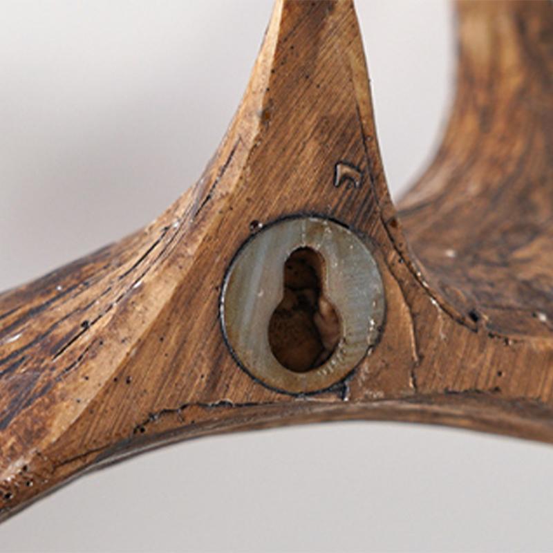 Nordic Vintage Deer Horn Decorative Hook Wall Hanging Clothes And Hats Hook High-End Living Room Decor Antler Resin Statue Craft