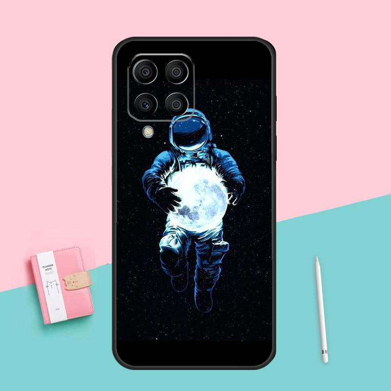 Space Moon Astronaut For Samsung Galaxy M12 M16 M34 M11 M35 M21 M06 M33 M13 M53 M31 M55 M15 M14 M54 M32 M52 Case