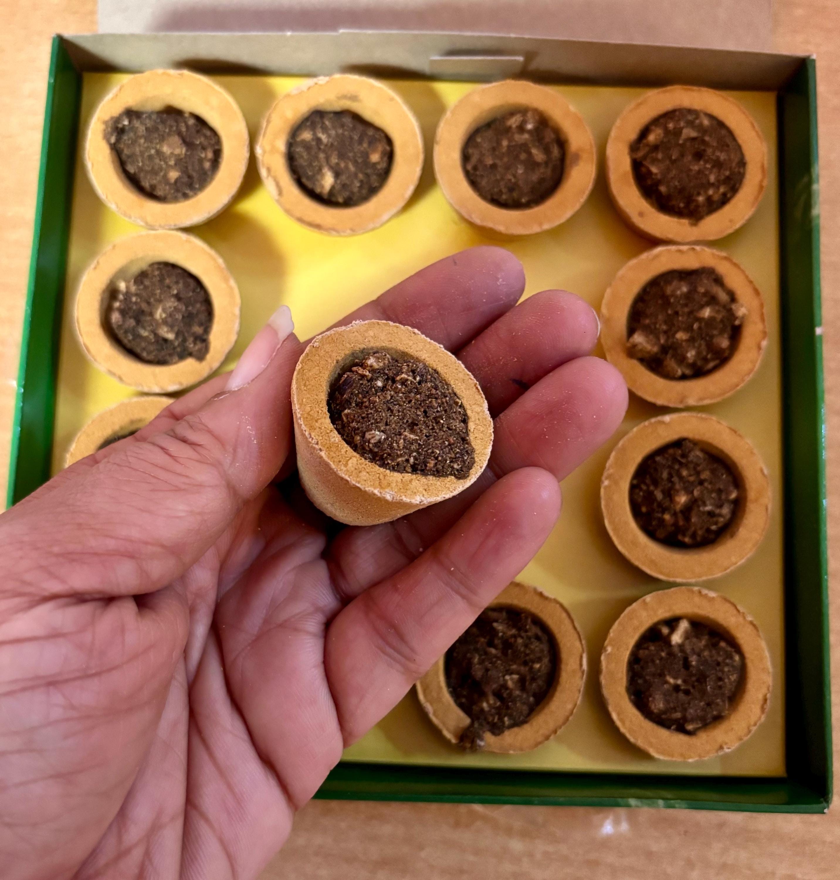 Indian 12 CUPS Sambrani Incense Loban Lobhan Benzoin Resin Dhoop Dry- meditation puja Handmade Traditionally FREE SHIP Pack of 1