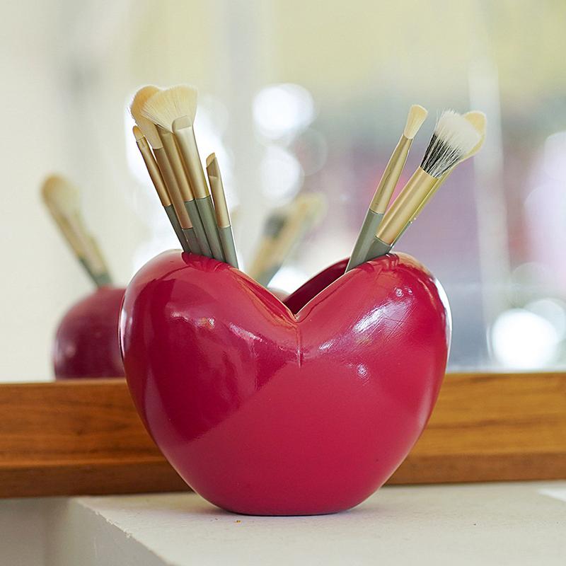 Heart Pen Holder For Desk Makeup Brush Organizer Multifunctional Makeup Brush Holder For Desk Valentine's Day 3D Table Decor