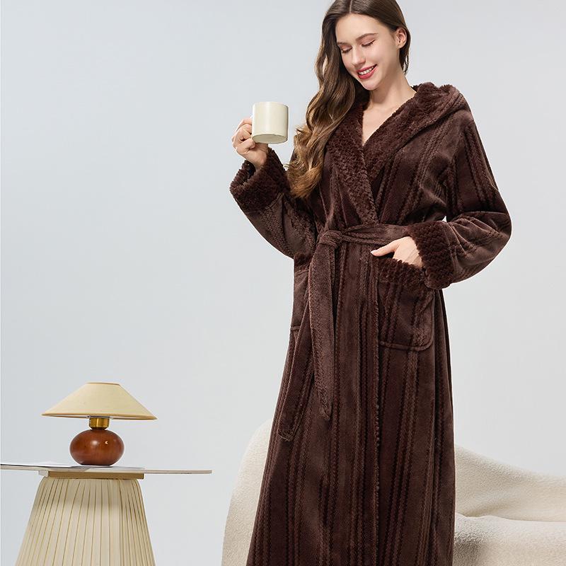 Cozy Couple Jacquard Fleece Long Robe - Hooded Autumn/Winter Bathrobe for Men & Women