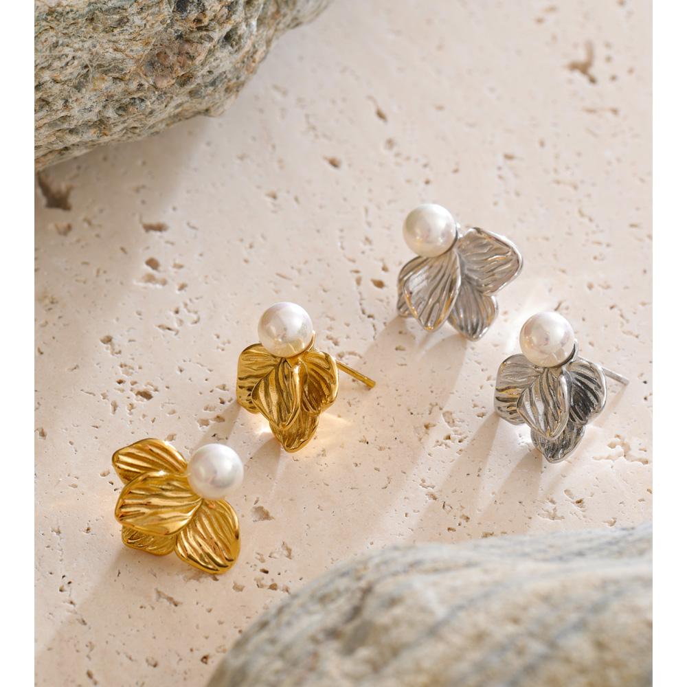 Eetit New Arrivals Stainless Steel Simulated Pearls Flower Stud Earrings Prevent Allergy Korean Attractive Women Quality Jewelry