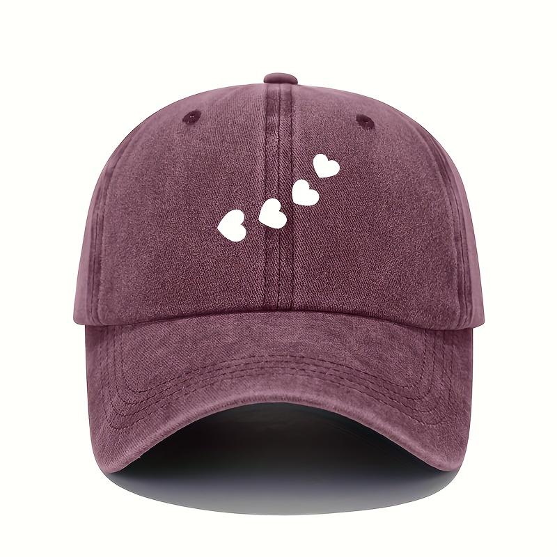 

Baseball cap with heart-shaped print suitable for women, adjustable sun protection cap, all season casual sports cap Adjustable бордовий