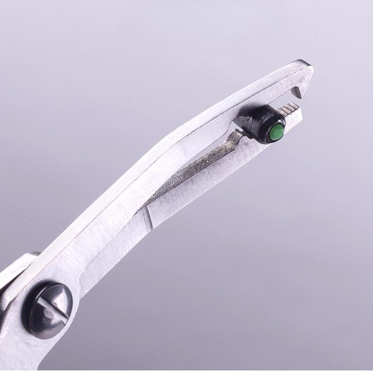 Stainless Steel Luia Pliers with Folding Knife Disconnector Fish Mouth Pliers Fishing Scissors Open Ring Pliers Rowing Rope Kayak Camping Fishing Tool