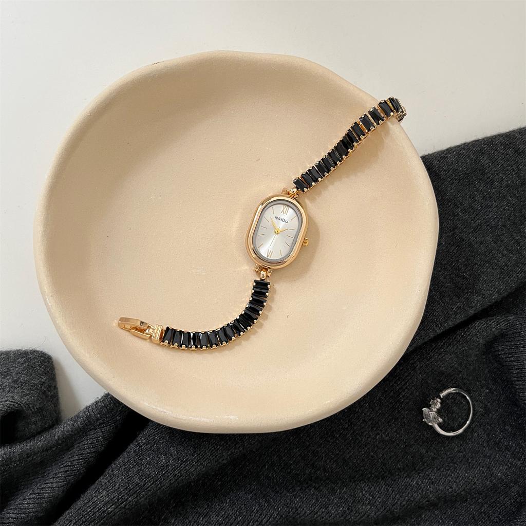 Naidu Chain Women'S Watch Oval Disc Simple Fashion Watch Women'S Quartz Watch