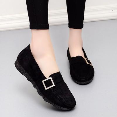 Spring New Social Women's Shoes Doudou Shoes Women's Flat-bottomed Feet Lazy Cloth Shoes Single Shoes Comfortable Mother Shoes