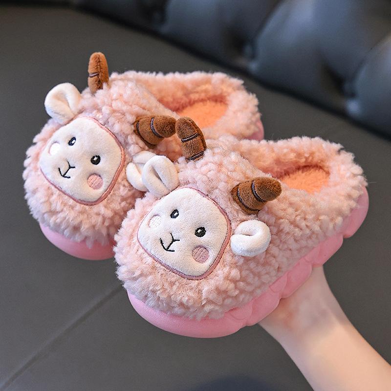 New Winter Cotton Slippers for Children, Cute Cartoon Lamb Baby Cotton Shoes1-8Girls' cotton slippers