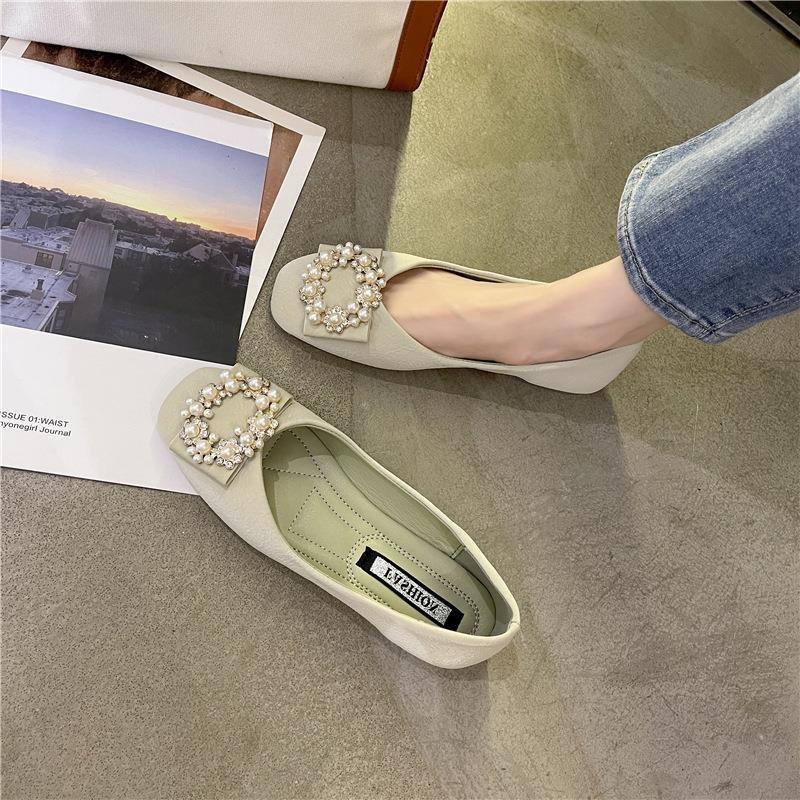 Single Shoes Women'S Year Soft Sole New Internet Celebrity Spring Evening Soft Leather Versatile Gentle Shallow Mouth Doudou Flat Bottom Evening Shoes
