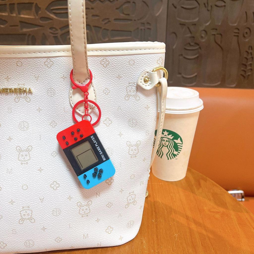 Portable Nostalgic Tetris Game Console Keychain