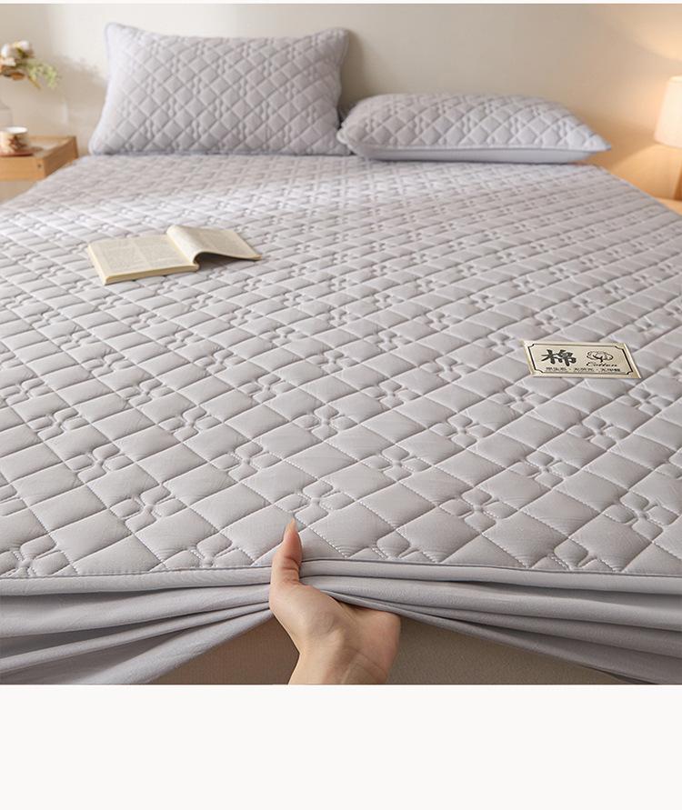 All-Cotton Quilted Waterproof Mattress Protector for All Seasons