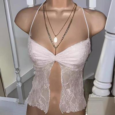 Top corto halter plisado de encaje para verano 2023