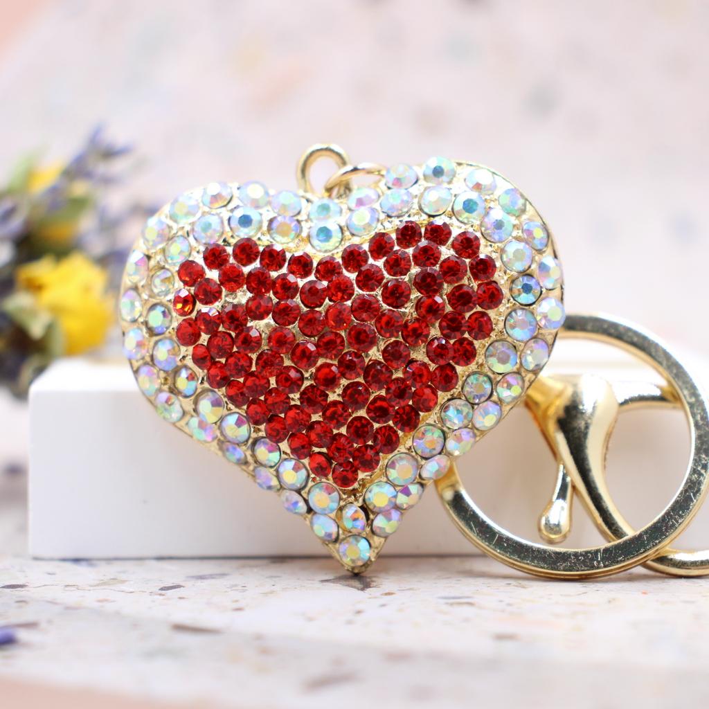 New Crystal Love Keychain Rhinestone Couple Car Key chain Female Bag Pendant accessories Keyring Flower Key Chain