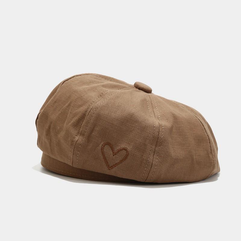 Heart Embroidered Beret Men Women Versatile Face-Flattering Retro Painter Hat Japanese Style Newsboy Cap