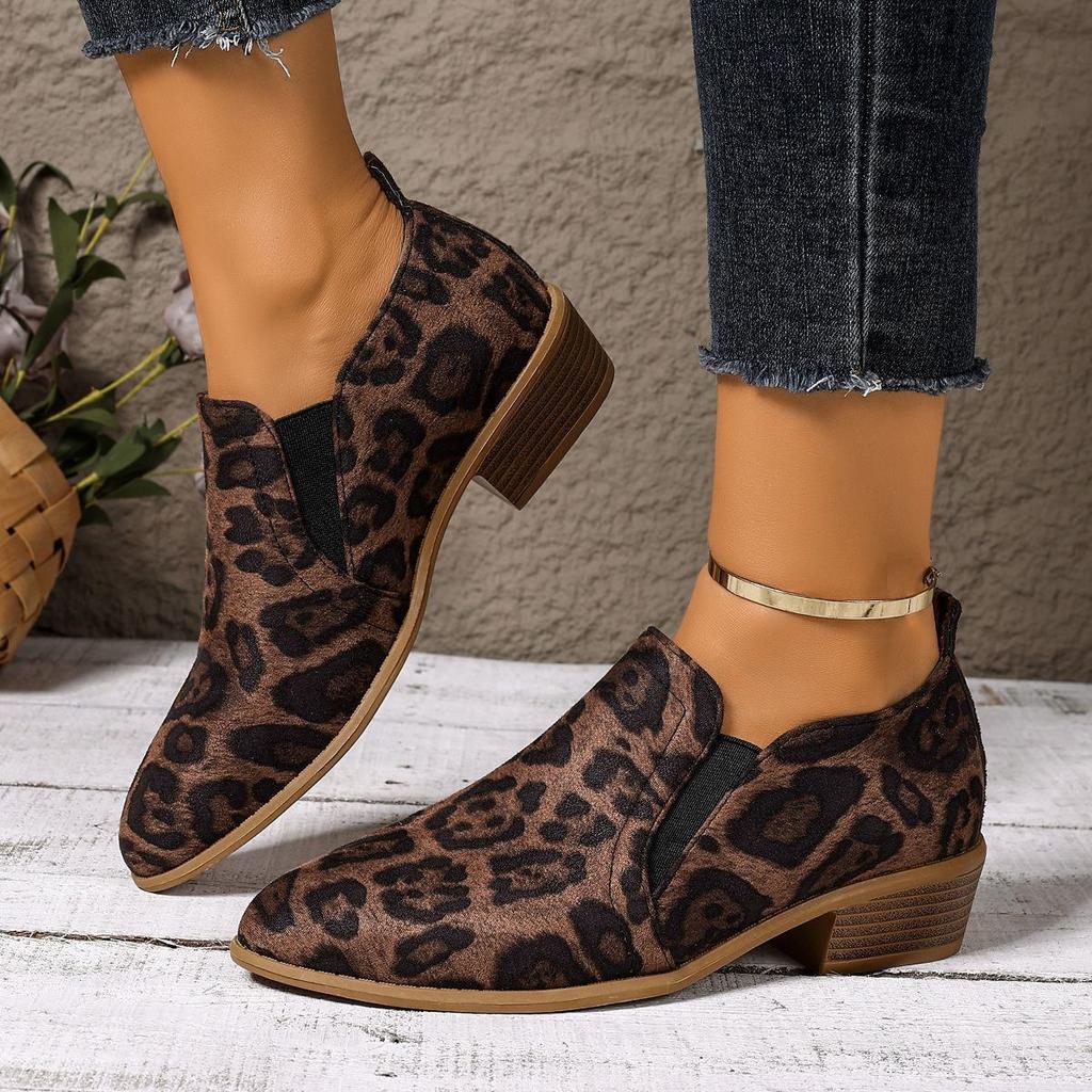 2025 foreign trade large size single shoes new leopard print light mouth one pedal women's shoes low heel grandma shoes pointed thick heel fashion