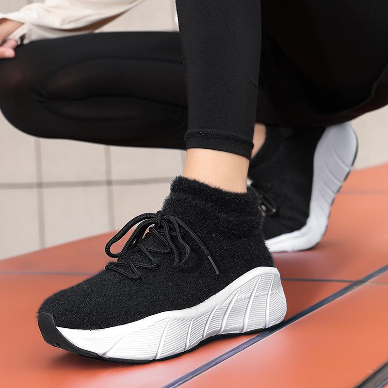 Autumn and winter new suede socks shoes warm and velvet thick-soled couples outdoor casual fly-woven shoes large size shoes