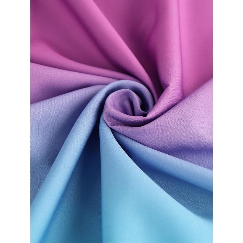 Ein hochtailliertes Neckholder-Kleid im Gradient-Patchwork-Stil für Damenbekleidung im Frühling und Sommer