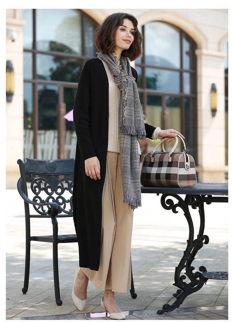 Inner Mongolia Houndstooth Wool Shawl: Dual-Use Long Tassel Scarf for Women - Autumn/Winter Collection.