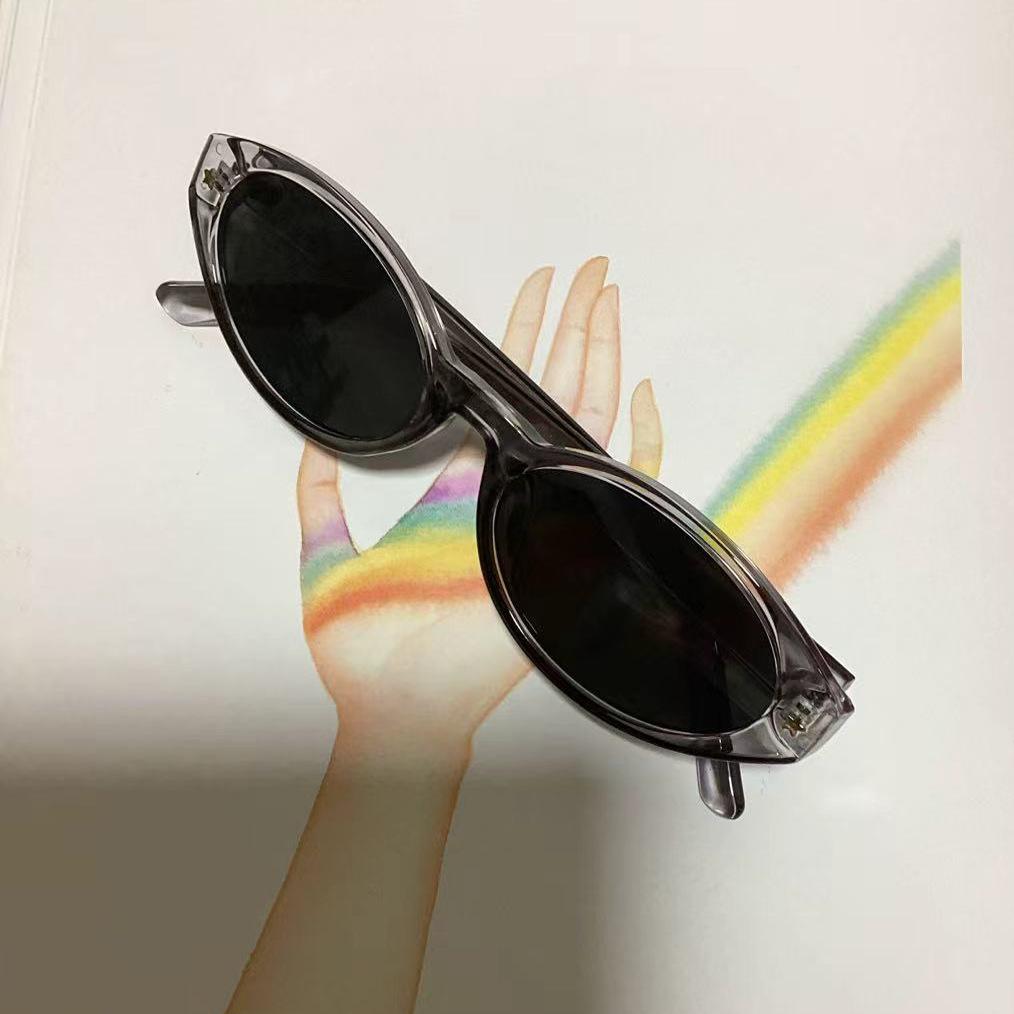 

Rivets Decoration Men Sunglasses Korean Style Oval Shape Sun Glasses for Woman High Quality Sunglass Women