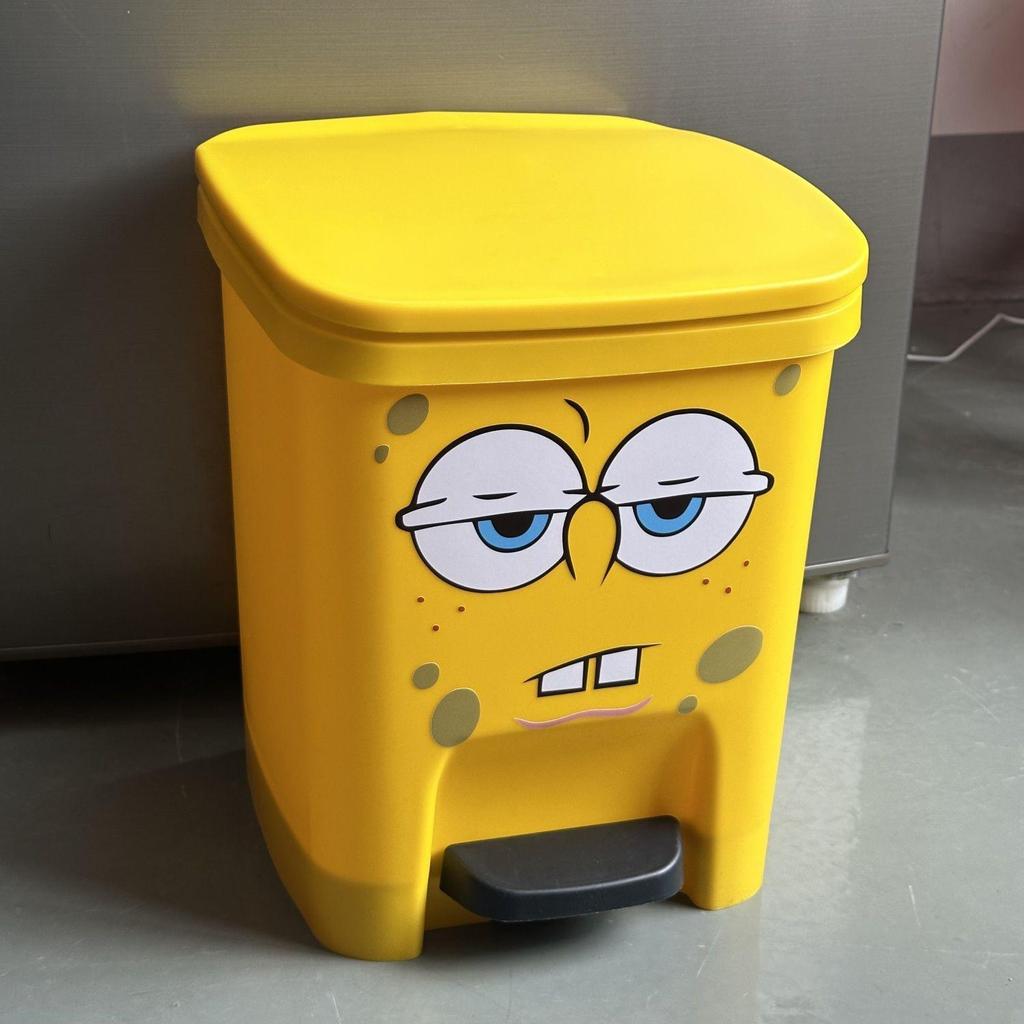 SpongeBob Cartoon Foot-Operated Trash Can with Lid for Living Room, Bedroom, Bathroom