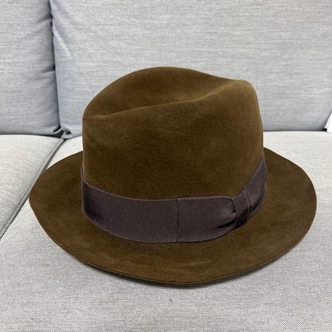 Used coeur rabbit fur hat