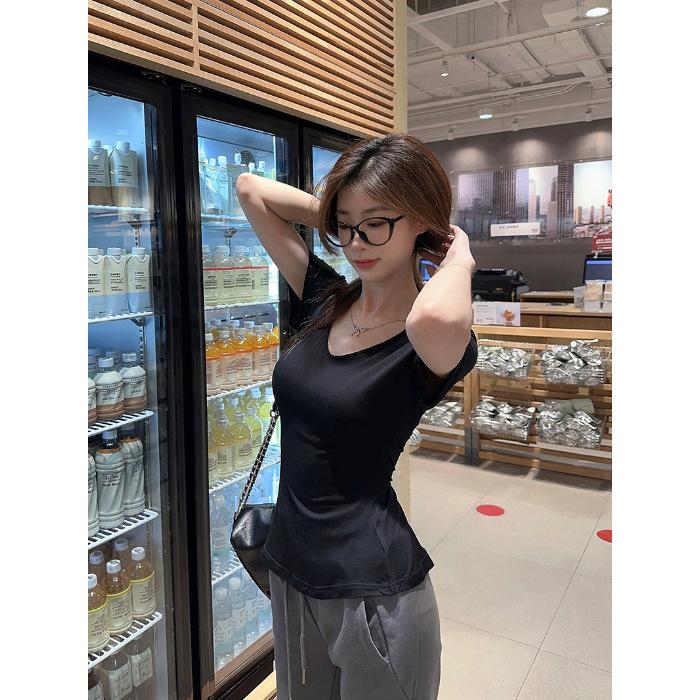 

Pure desire style slim-fitting front shoulder V-neck short-sleeved T-shirt women s summer new irregular waist thin gray versatile top XL чорний