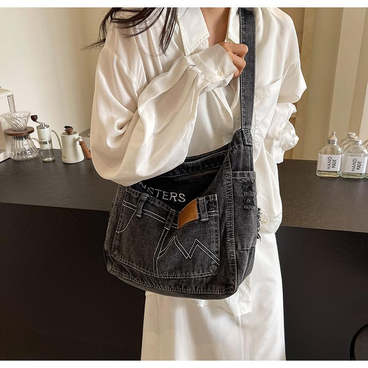 2024 trendy literary denim bag fashionable versatile simple shoulder bag messenger bag student class bag