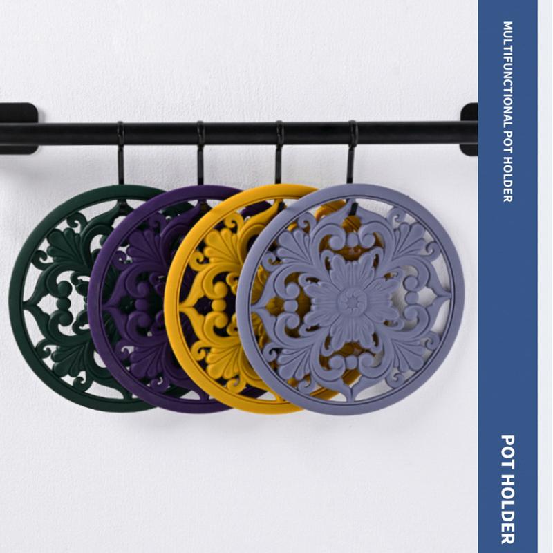 3pcs Round Silicone Placemats Retro Hollow Carved Dining Table Mats Set for Table Dishes and Pot Holders Kitchen Hot Pads