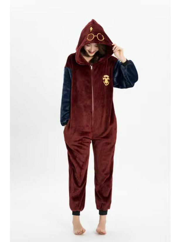 2025 Neuer Stil Weihnachtsmann & Rentier Paar Flanell Weihnachtskostüme für Outdoor-Auftritt & Homewear