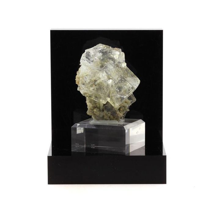 Fluorite + Quartz 714.3 carats