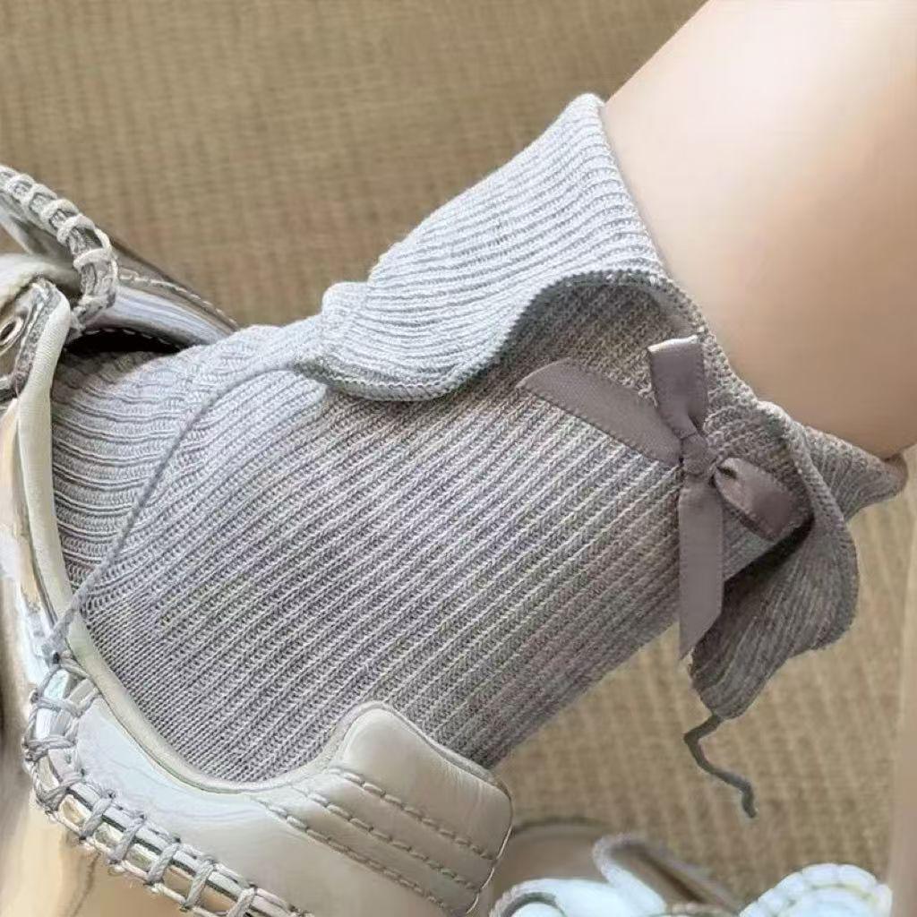 Women's Grey Knee-High Cotton Socks with Cuffs & Bows - Korean & Japanese Girly Style