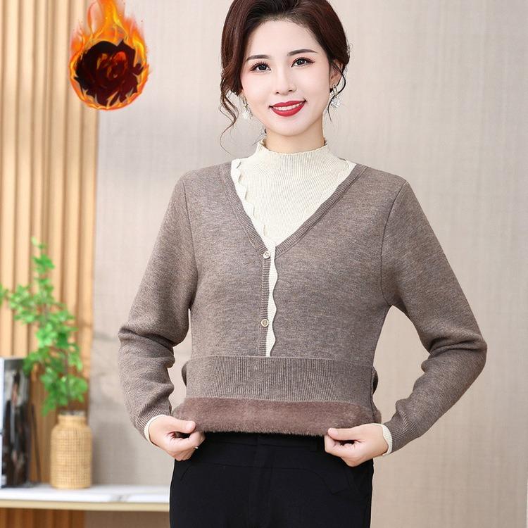 Women's Half-high Collar Plus Velvet Thickened Fake Two-piece Mother-fitting Knitted Sweater Integrated Velvet Commuting Versatile