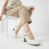 Dames hoge hakken lente en zomer nieuwe dunne hak retro gesp lichte mond enkele schoenen grote maat lage schoenen