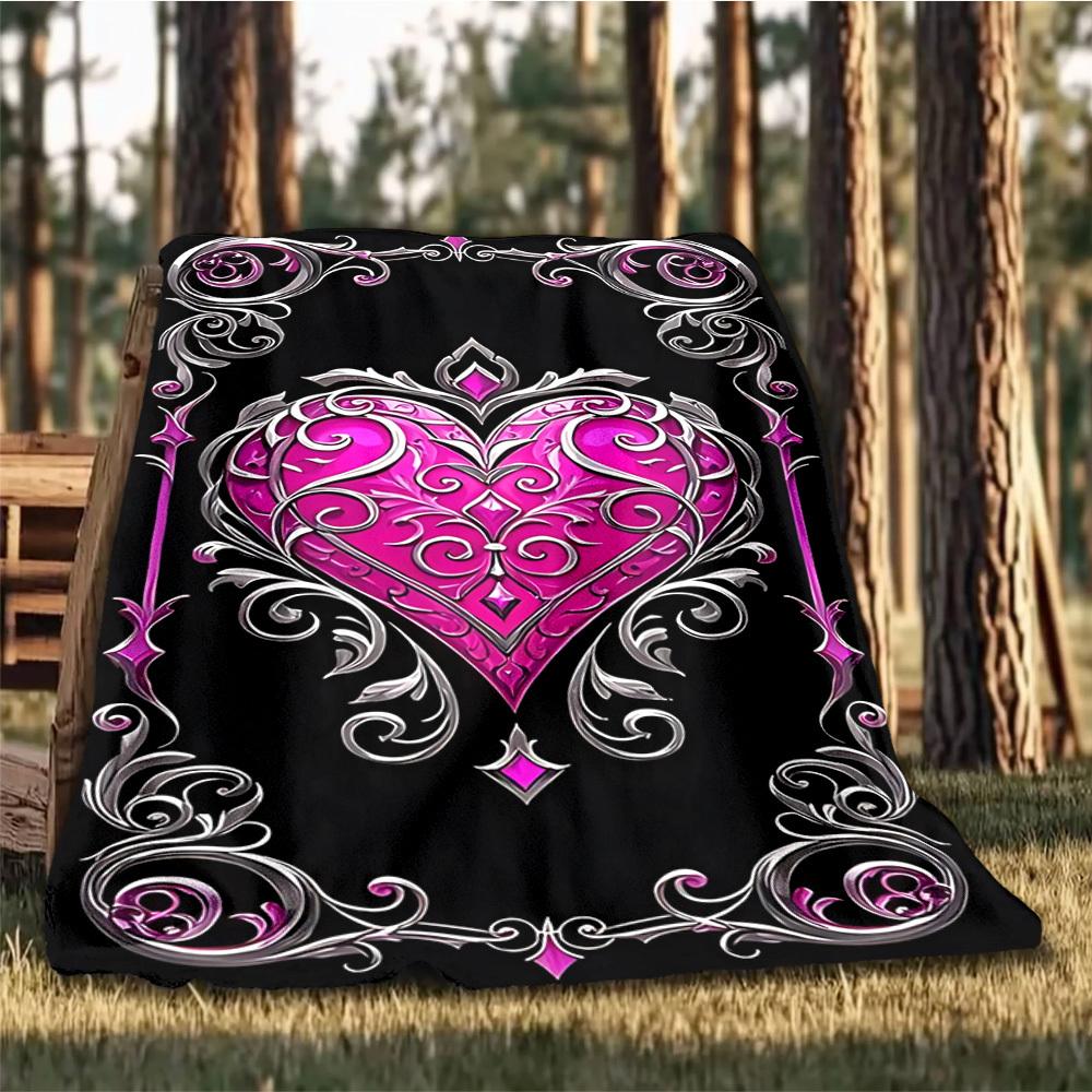 1pc Heart Ornament Outdoor Flannel Blanket Soft All Season Polyester Throw , Perfect for Picnics & Travel , Picnic Accessory