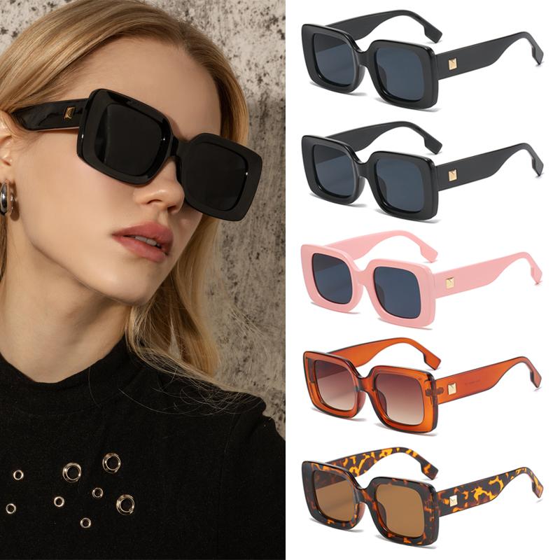 

5pcs Vintage Square Sunglasses Women Anti ultraviolet Brand Rectangle Sun Glasses Female Fashion Retro Small Eyeglasses UV400